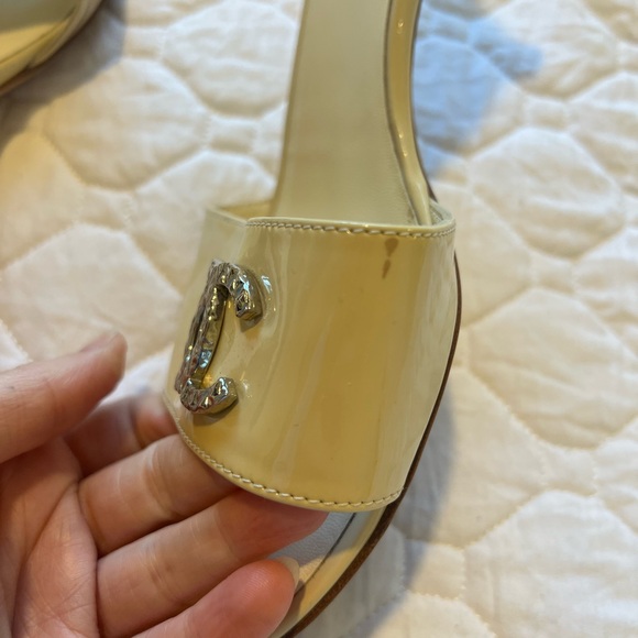 SOLD Authentic vintage Chanel mule sandals in nude - Picture 6 of 11